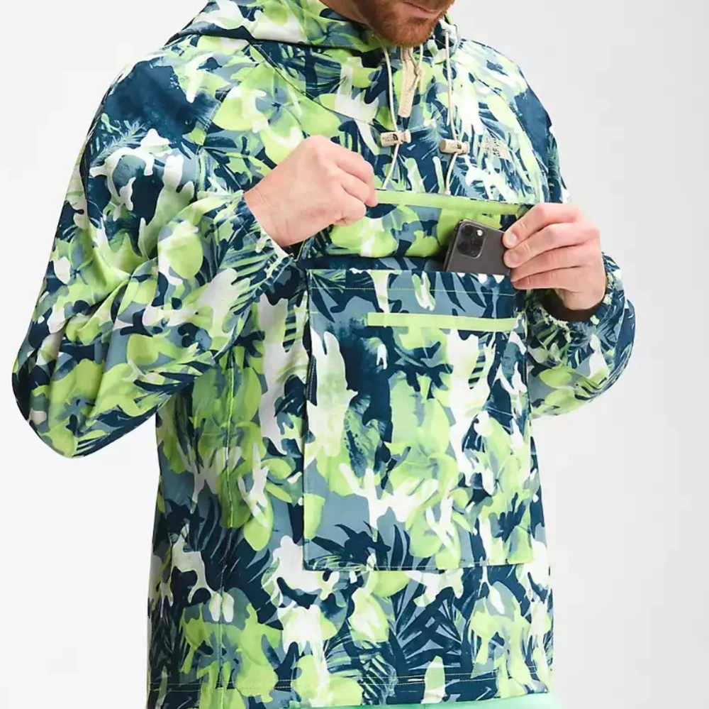 THE NORTH FACE PRINTED CLASS V PULLOVER MEN JACKET GREEN Tropical Camo